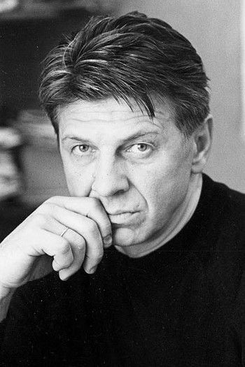 Vsevolod Khabarov backdrop