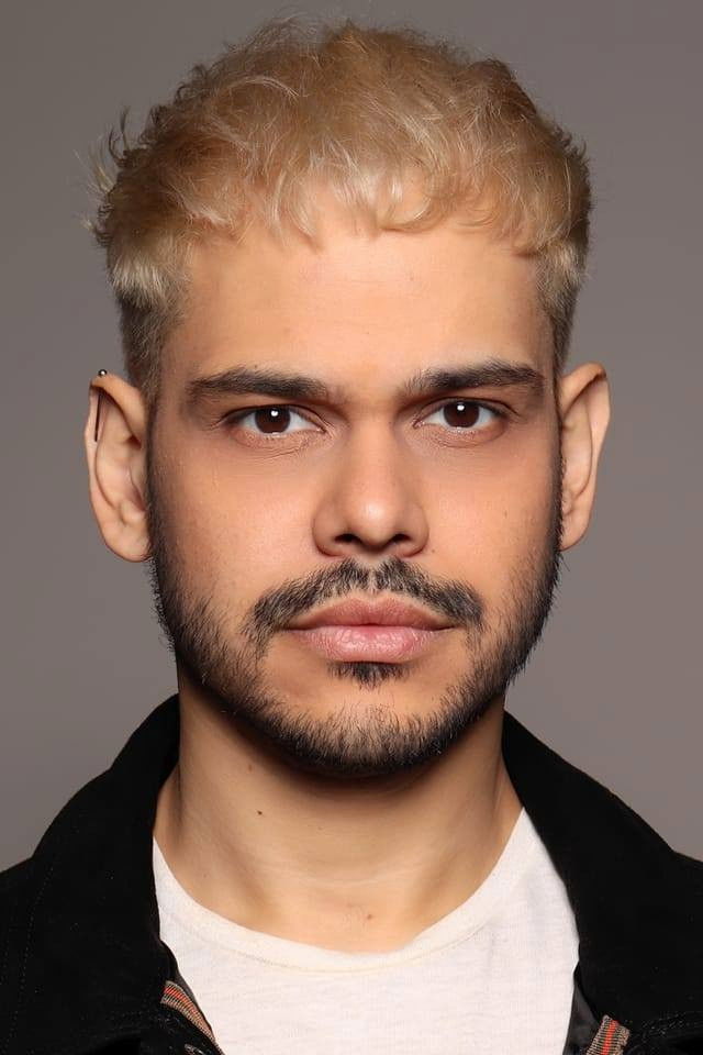 Danilo Miniquelli backdrop