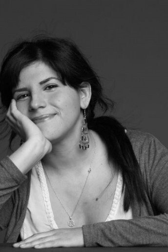 Claudia Huaiquimilla backdrop