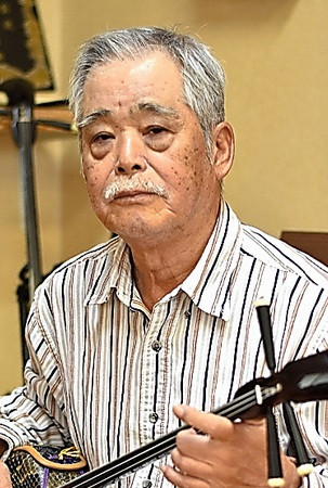 Sadao China backdrop