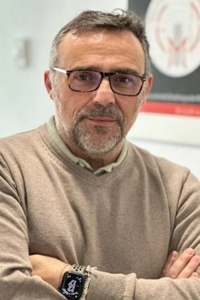 Lorenzo Beteta backdrop