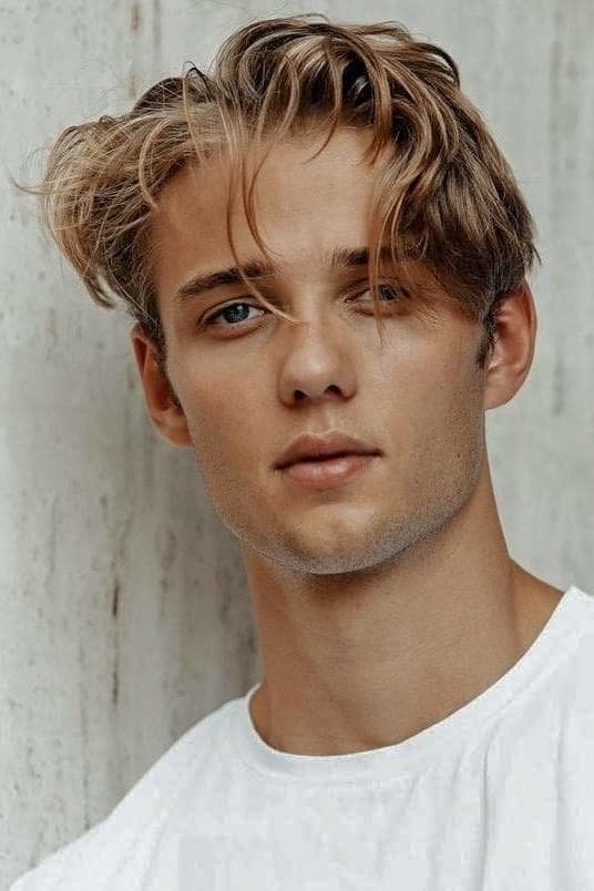 Edouard Philipponnat backdrop