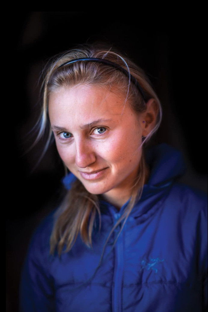 Brette Harrington backdrop