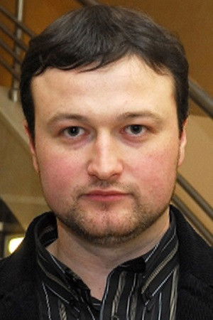 Maksim Trapo backdrop