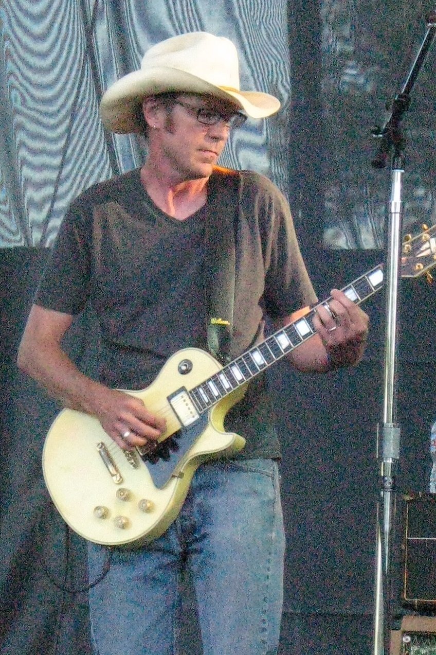 Bruce Fairweather backdrop