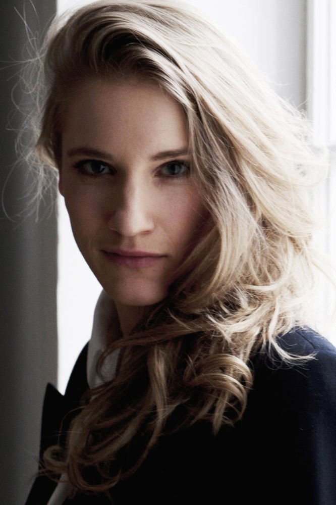 Elisabeth Umlauft backdrop