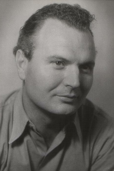 Bolesław Smela backdrop