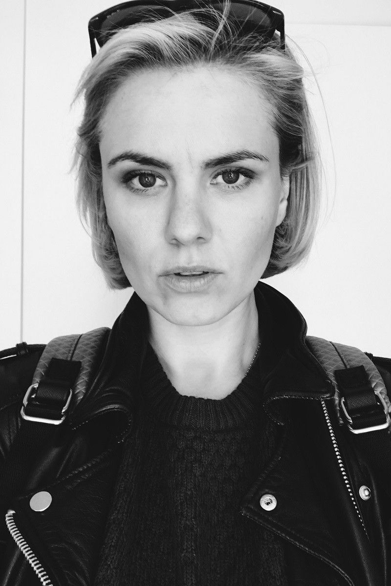 Aleksandra Shevchenko backdrop