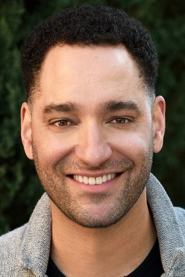 Garnet Harding backdrop