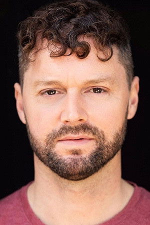 Tom Mumford backdrop