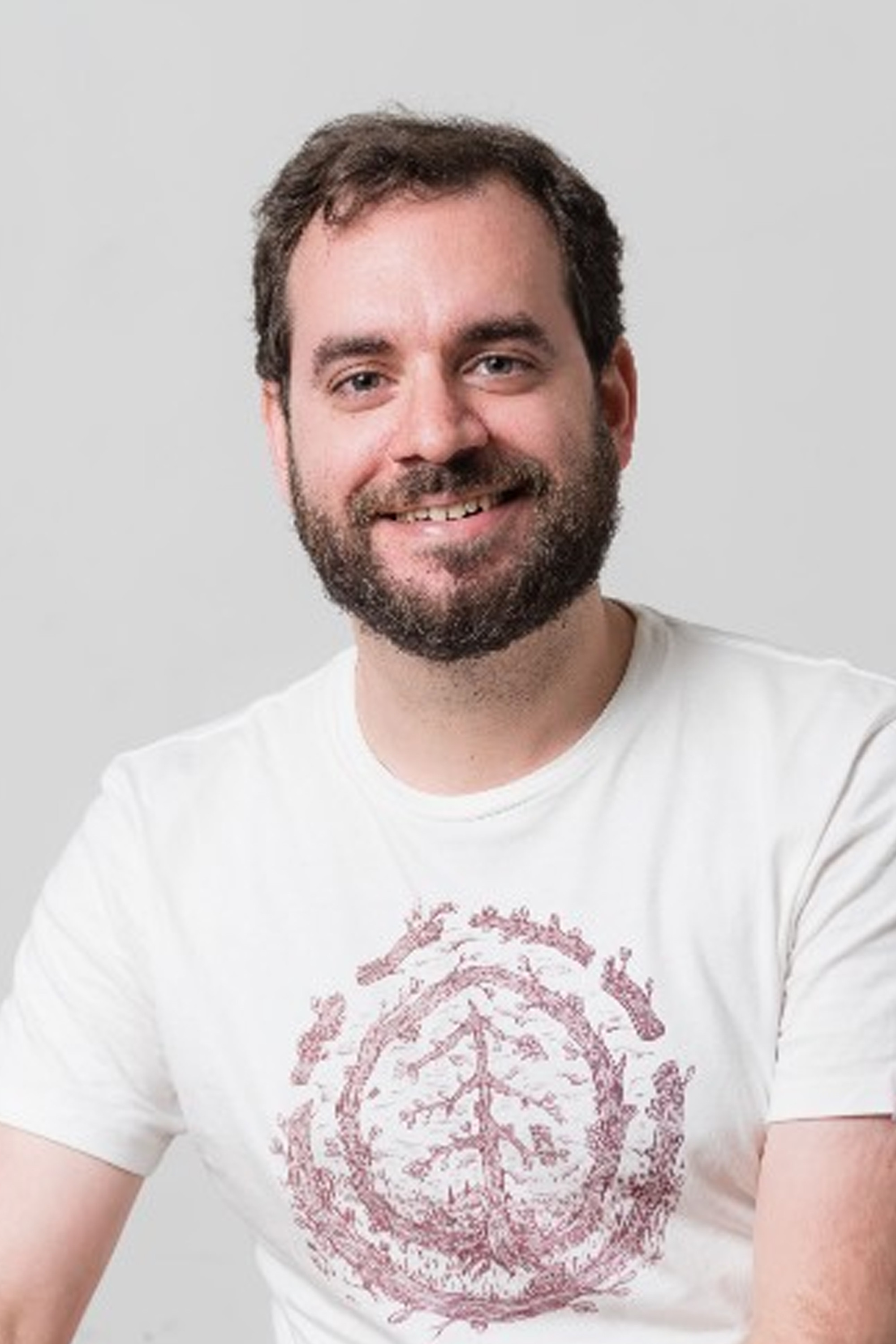 Ariel Gurevich backdrop