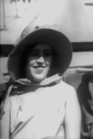 Nitsa Filosofou backdrop