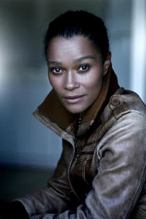 Annie Milon backdrop