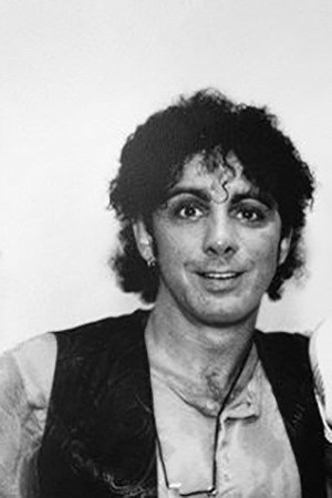 Tom Stephen backdrop