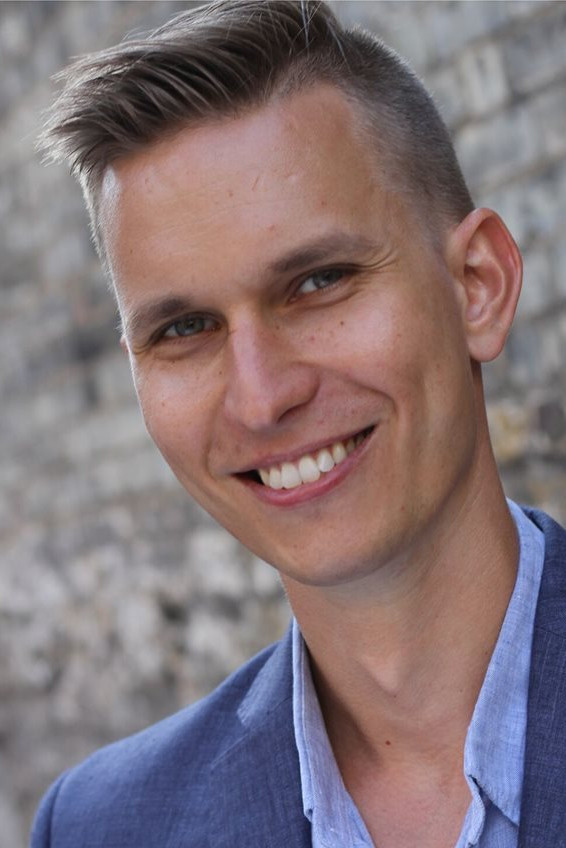 Mikael Koski backdrop