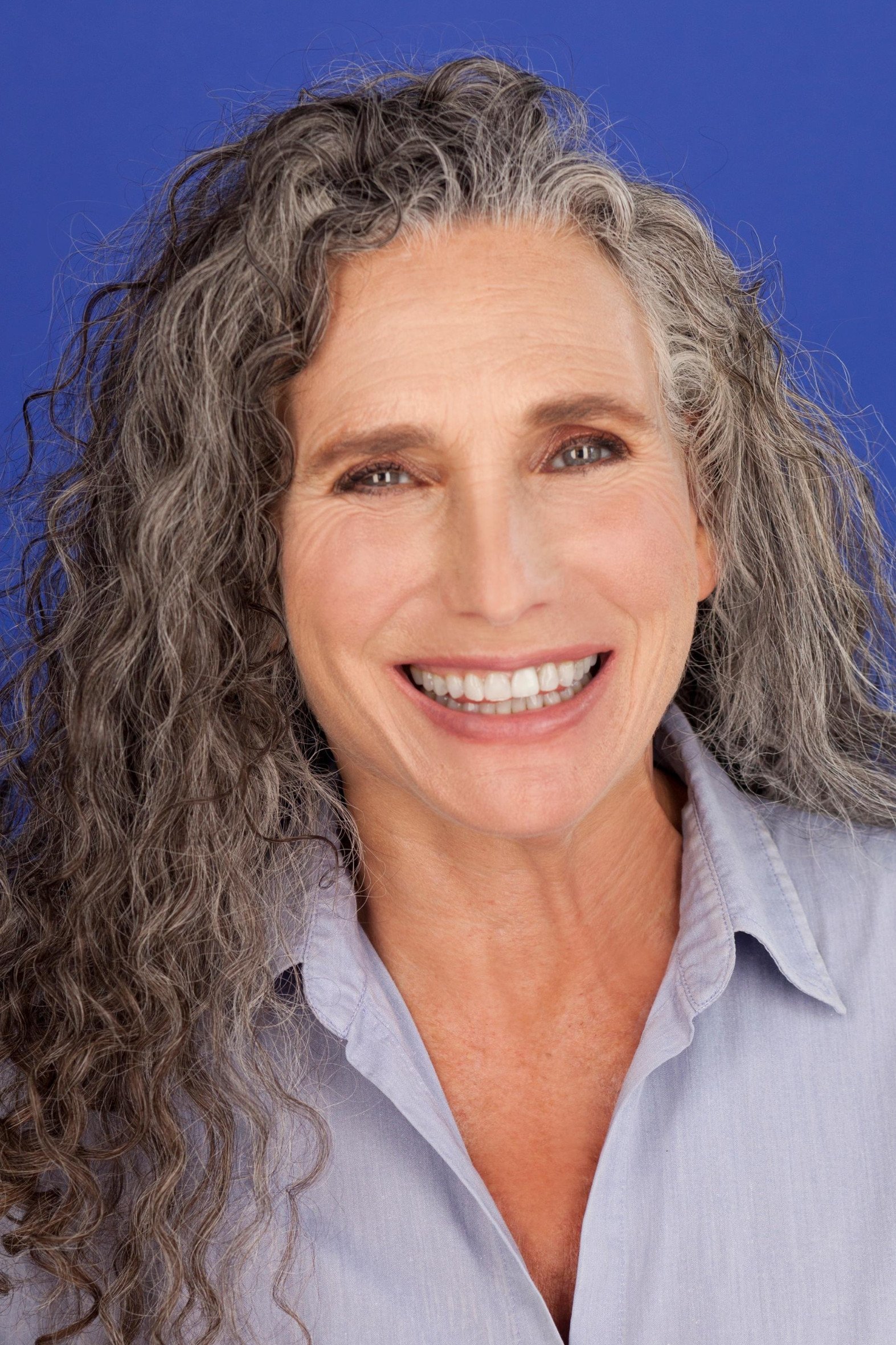 Martina Finch backdrop