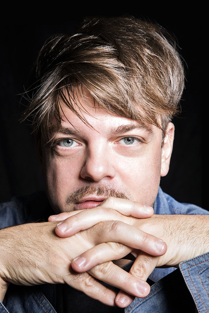 Jonathan Caouette backdrop