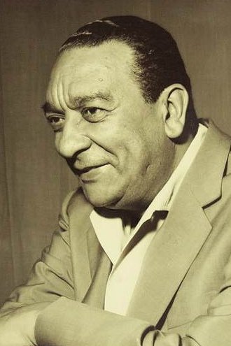 Cyro Monteiro backdrop