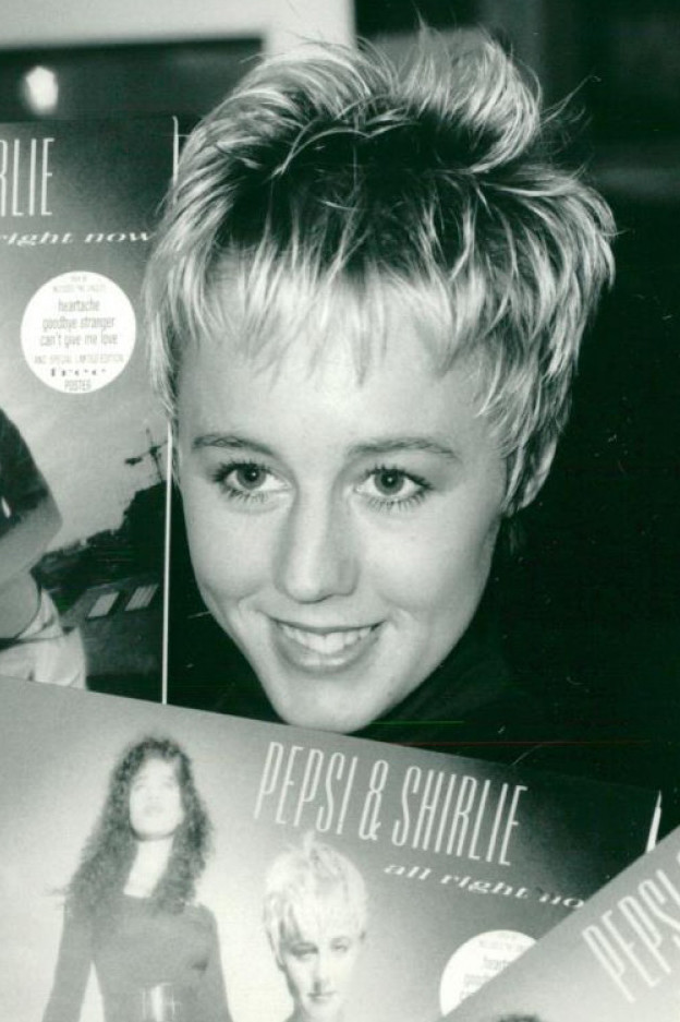 Shirlie Holliman backdrop