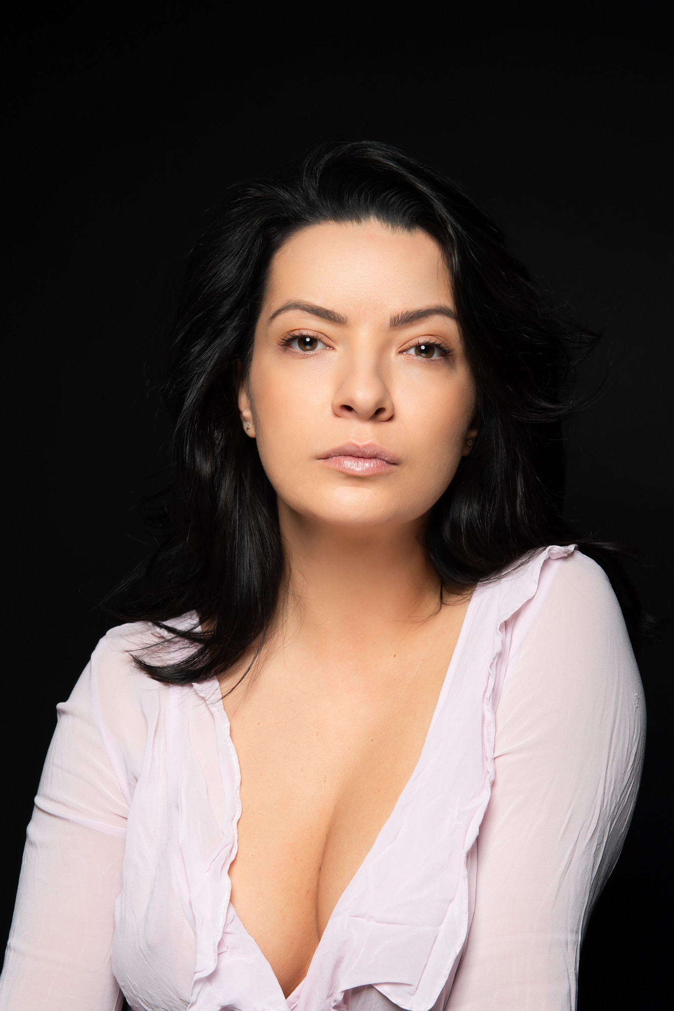 Anca Dinicu backdrop