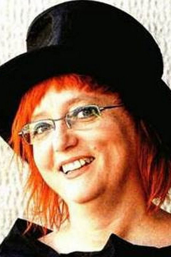 Helena Bulaja backdrop