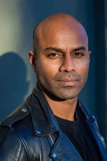 Dushan Philips backdrop