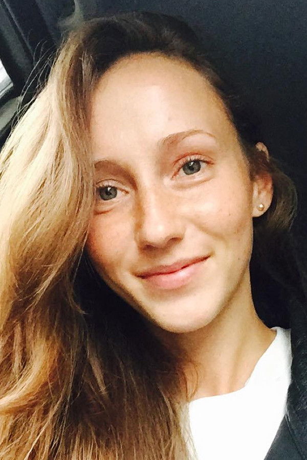 Mariya Kurdenevich backdrop