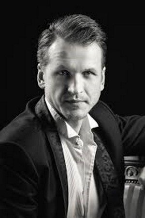 Intars Rešetins backdrop