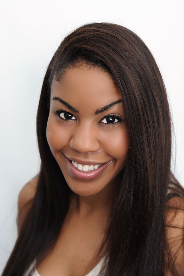 Isis Velazquez backdrop