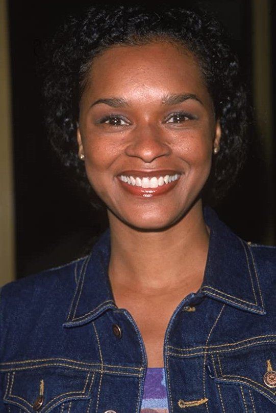 Viktoria Dilarf backdrop