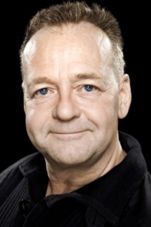 Serge Boulianne backdrop