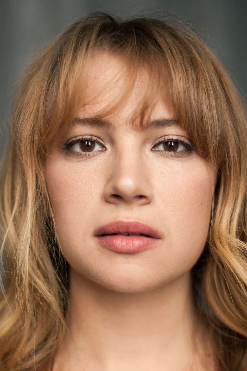 Lysandre Ménard backdrop