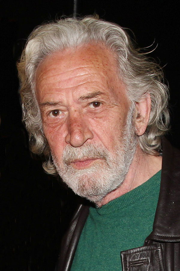 Giannis Thomas backdrop