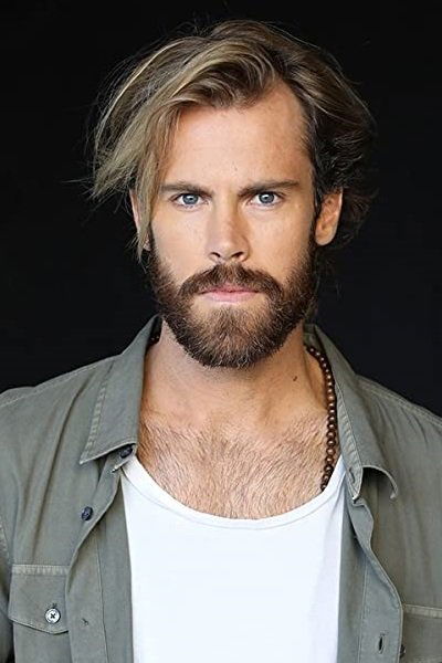 Geordie Robinson backdrop