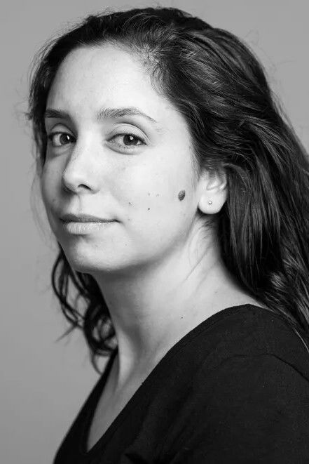 Mayra Bottero backdrop