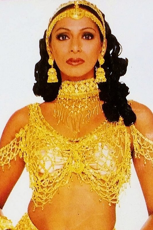 Shweta Shetty backdrop