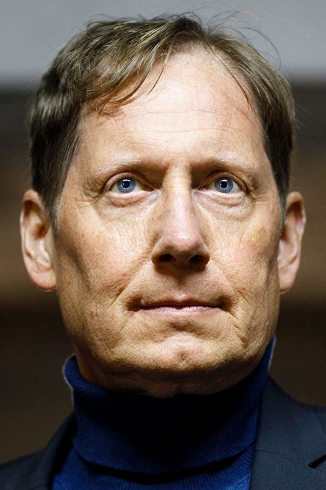 J. David Hinze backdrop