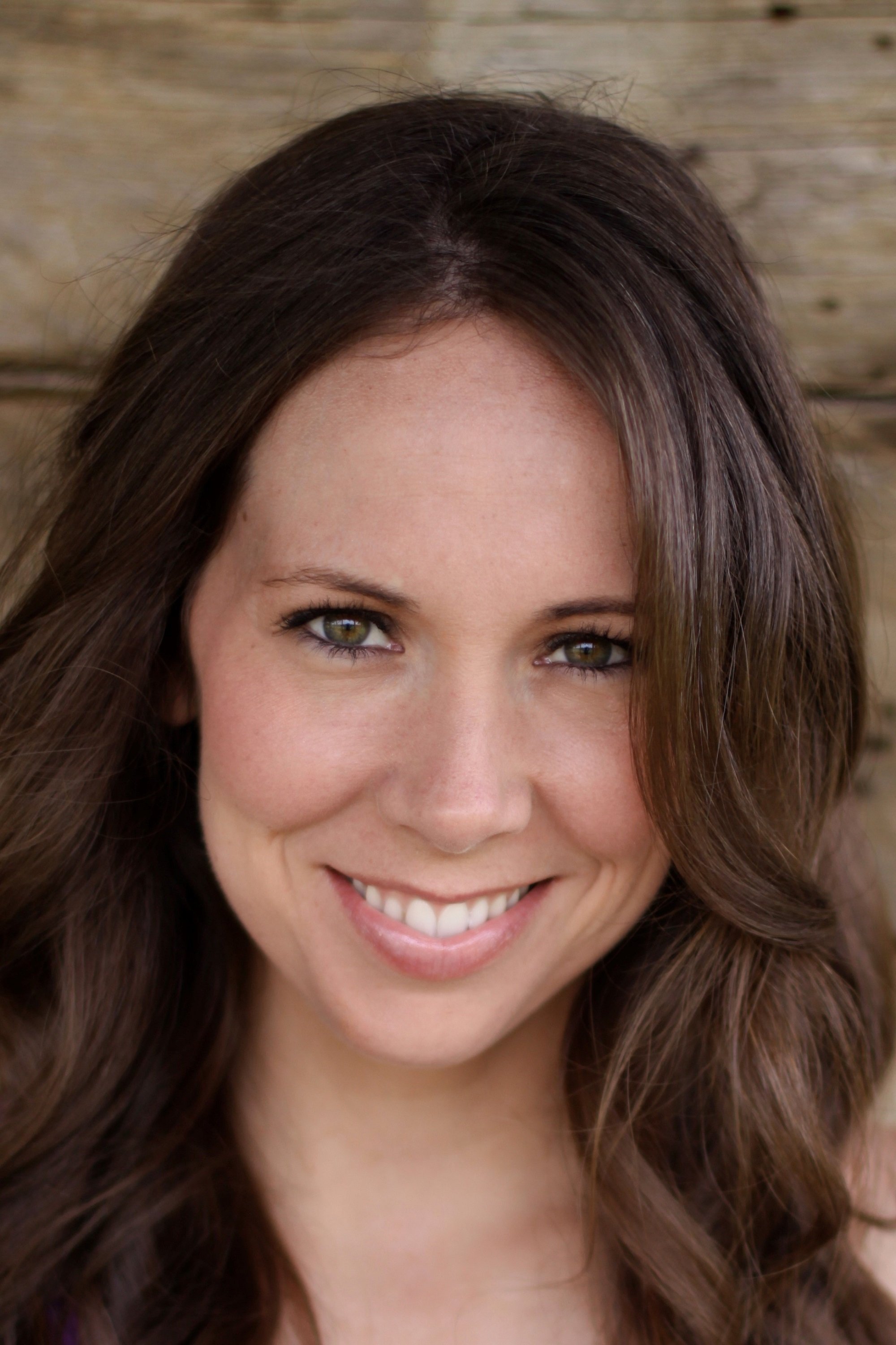 Lindsey Shope backdrop