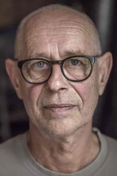 Michael Kvium backdrop