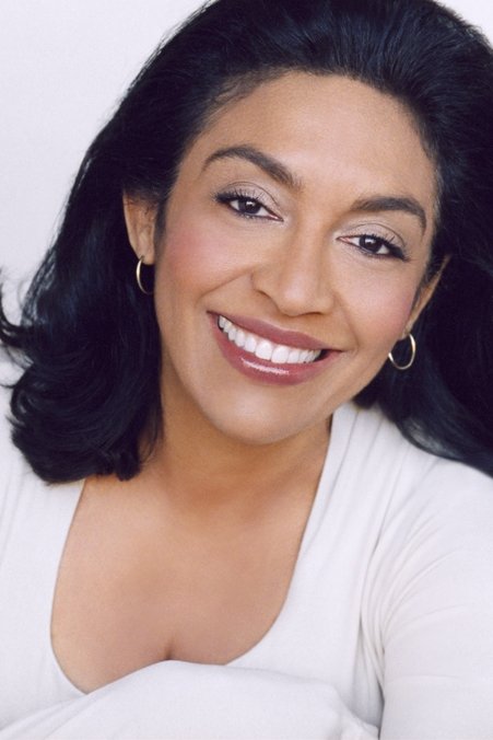 Xhun Kristofër backdrop