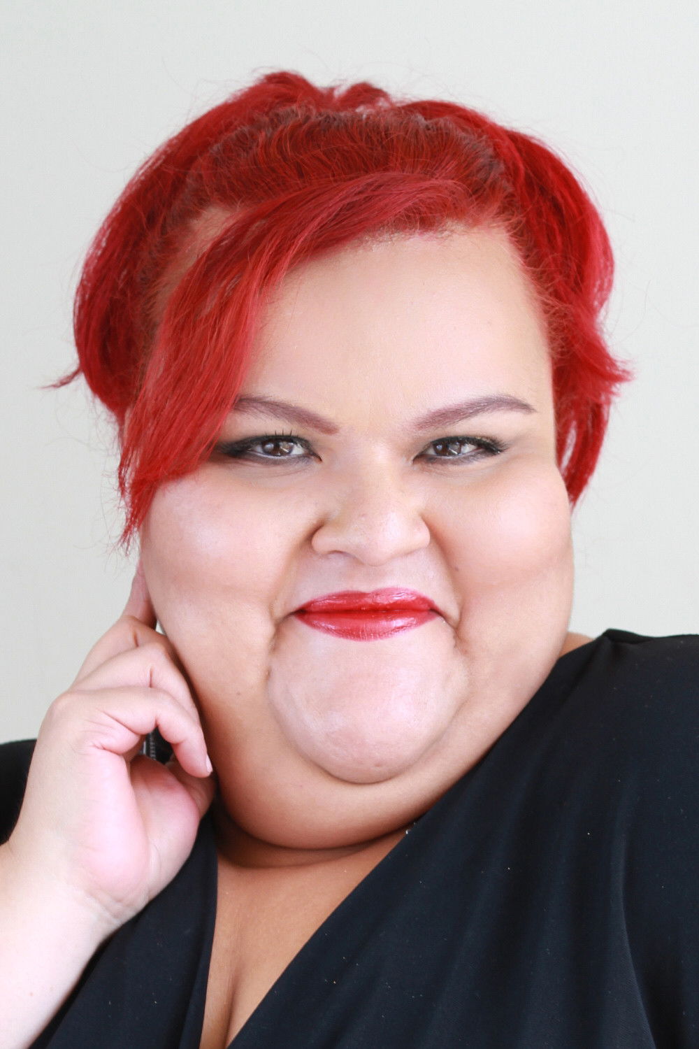 Dunia Alexandra backdrop