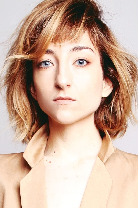 Maida Andrenacci backdrop