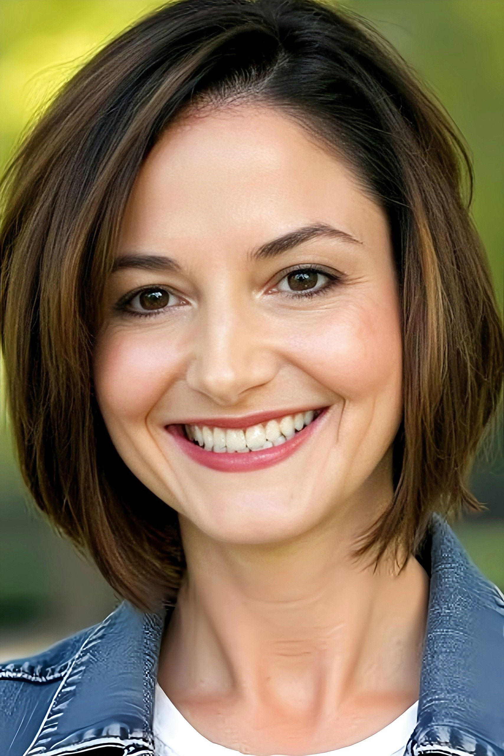 Courtney Lee Simpson backdrop