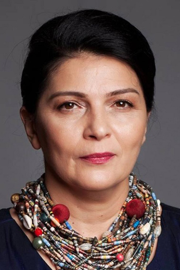 Ia Shugliashvili backdrop