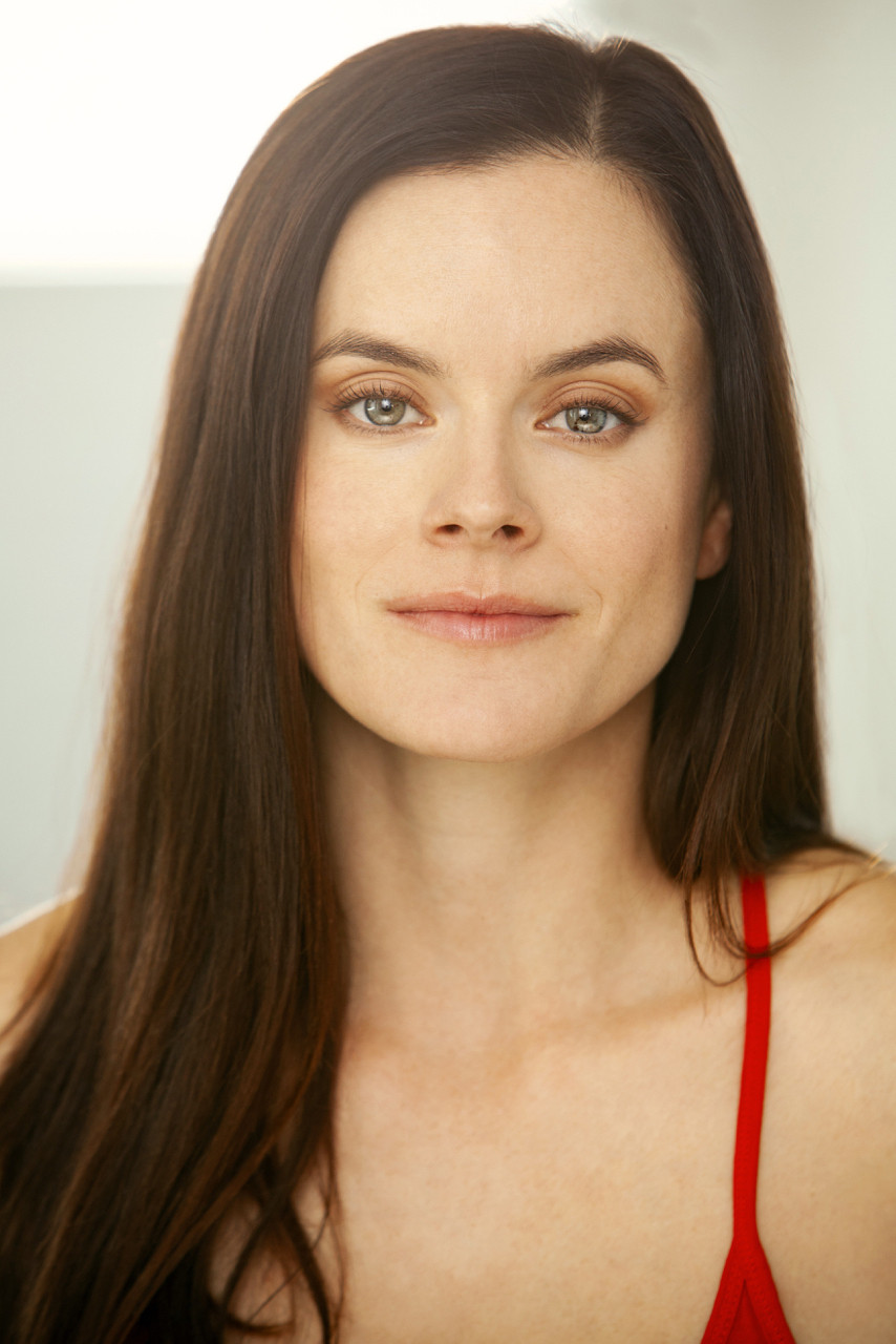 Kika Cicmanec backdrop