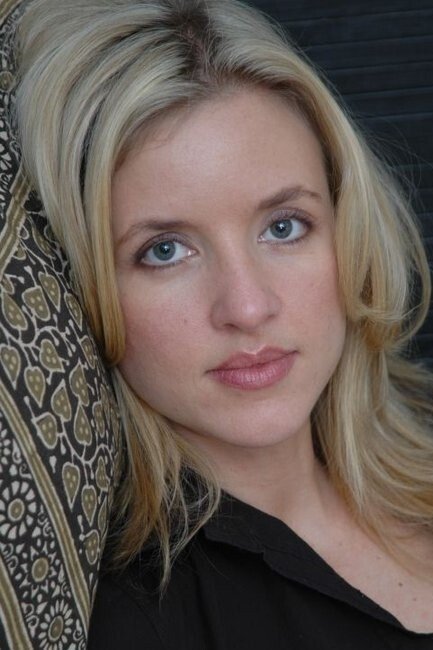 Marnie Robinson backdrop