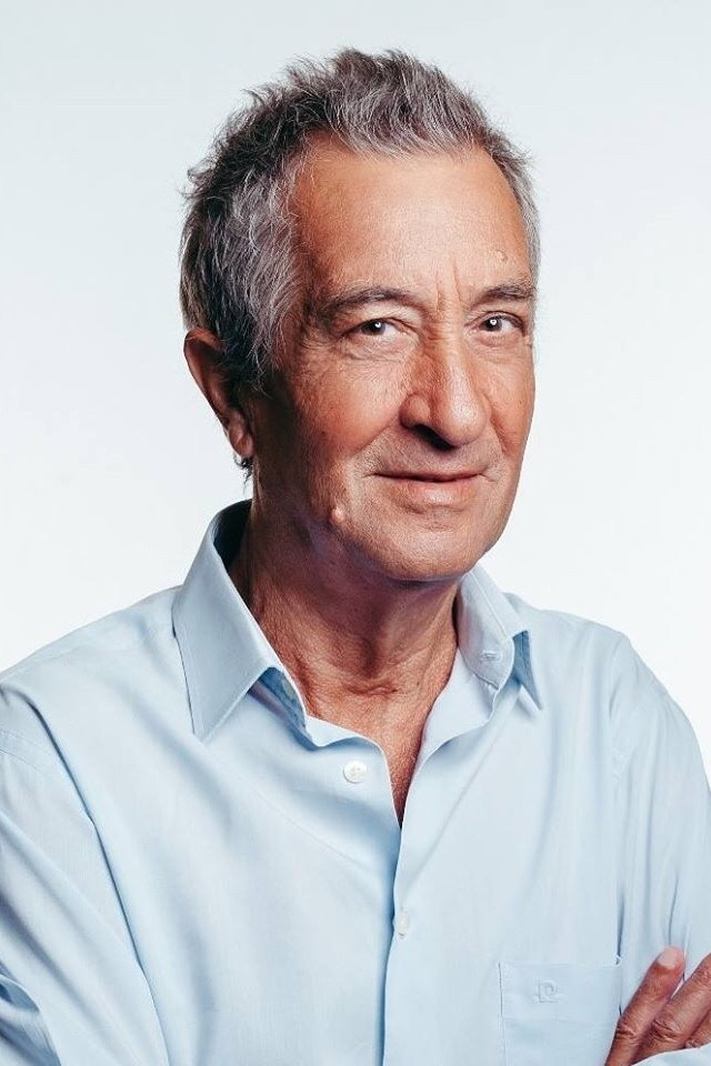 Carlos Areia backdrop