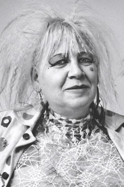 Zillah Minx backdrop