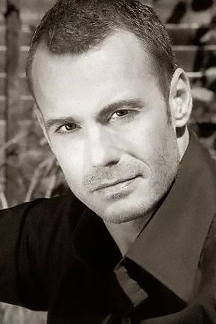 Phil Creswick backdrop