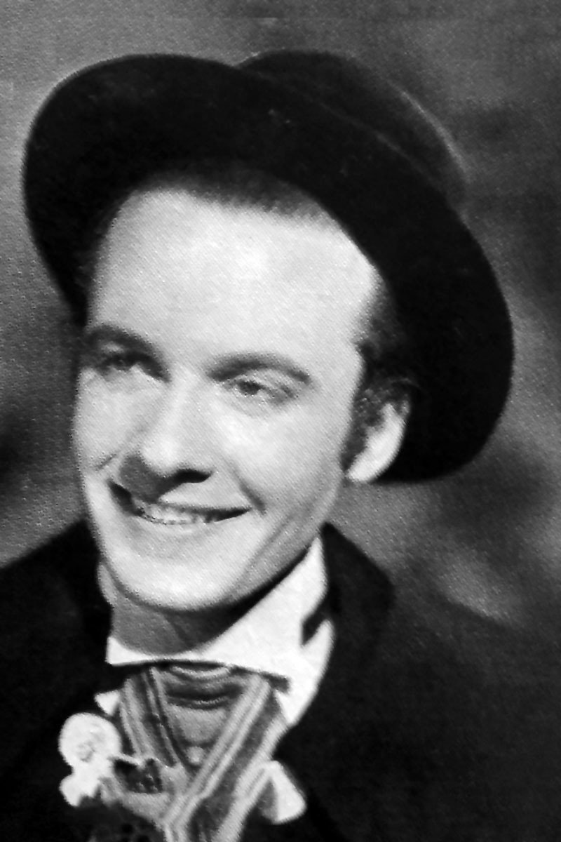 Ricardo Passano backdrop